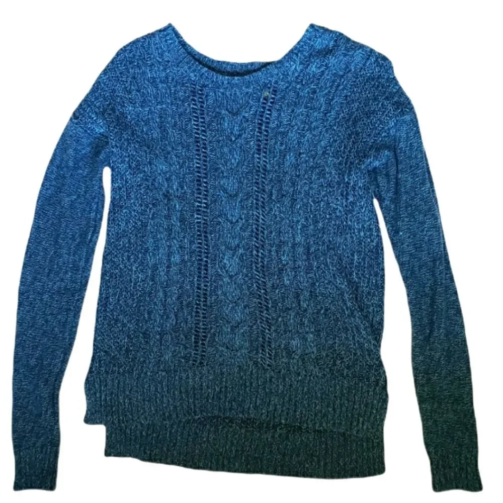 Prince & Fox Blue Cable Knit PullOver Sweater